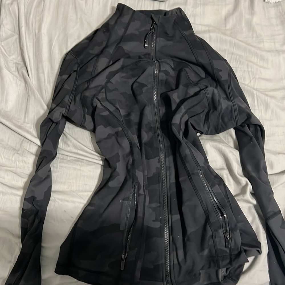 camo lululemon jacket